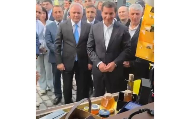Kəlbəcərdə Bal Festivalından - Görüntülər